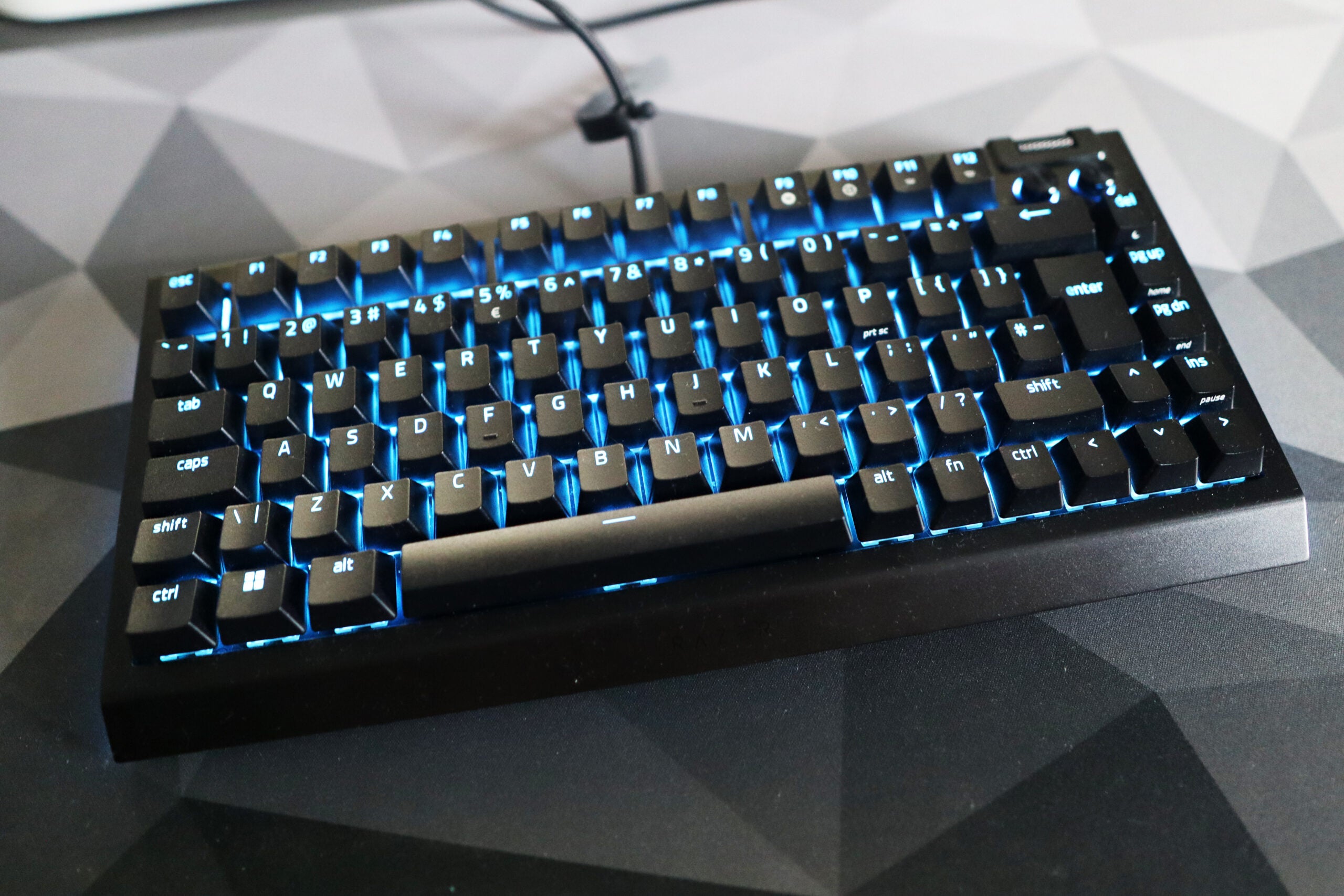 Razer BlackWidow V4 75% Review